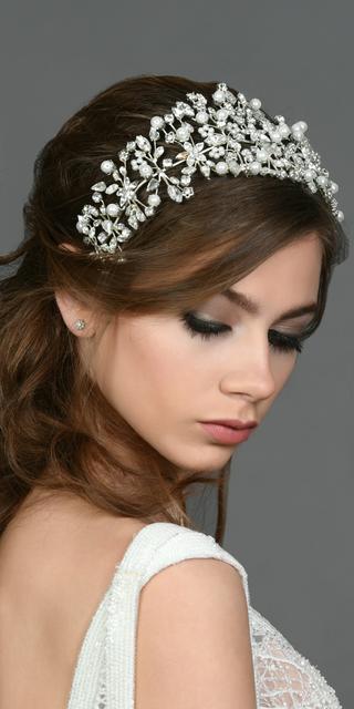 Rent Headpieces by Top Designers in Lebanon Designer 24
