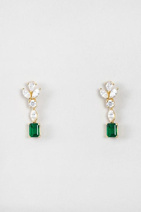 Essential V Stud Earrings - Luxury Jewelry Rental, Rent Jewelry in Dubai,  UAE