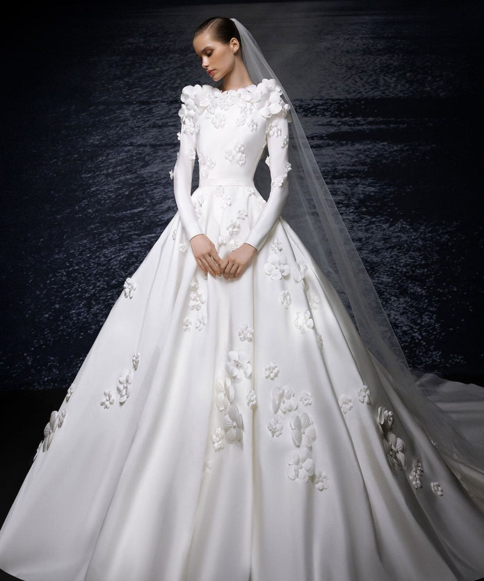 rent designer dresses dubai (@the_hour_dress_uae) Dubai
