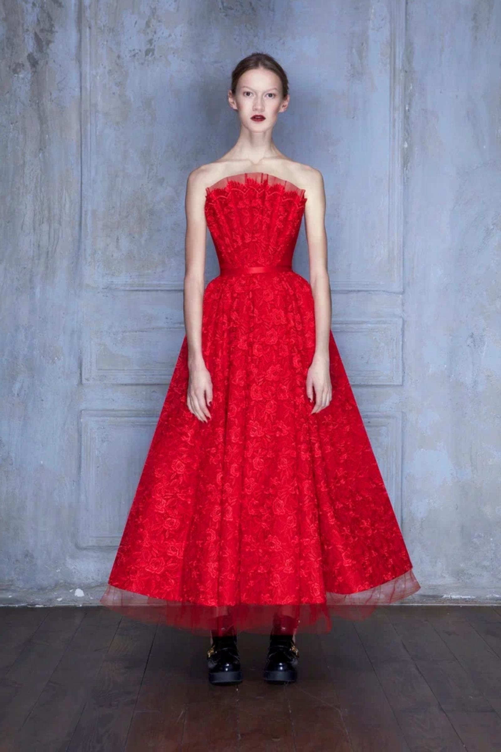 Rent ESTER ABNER Flowy Lace Strapless Dress in Dubai - Designer 24