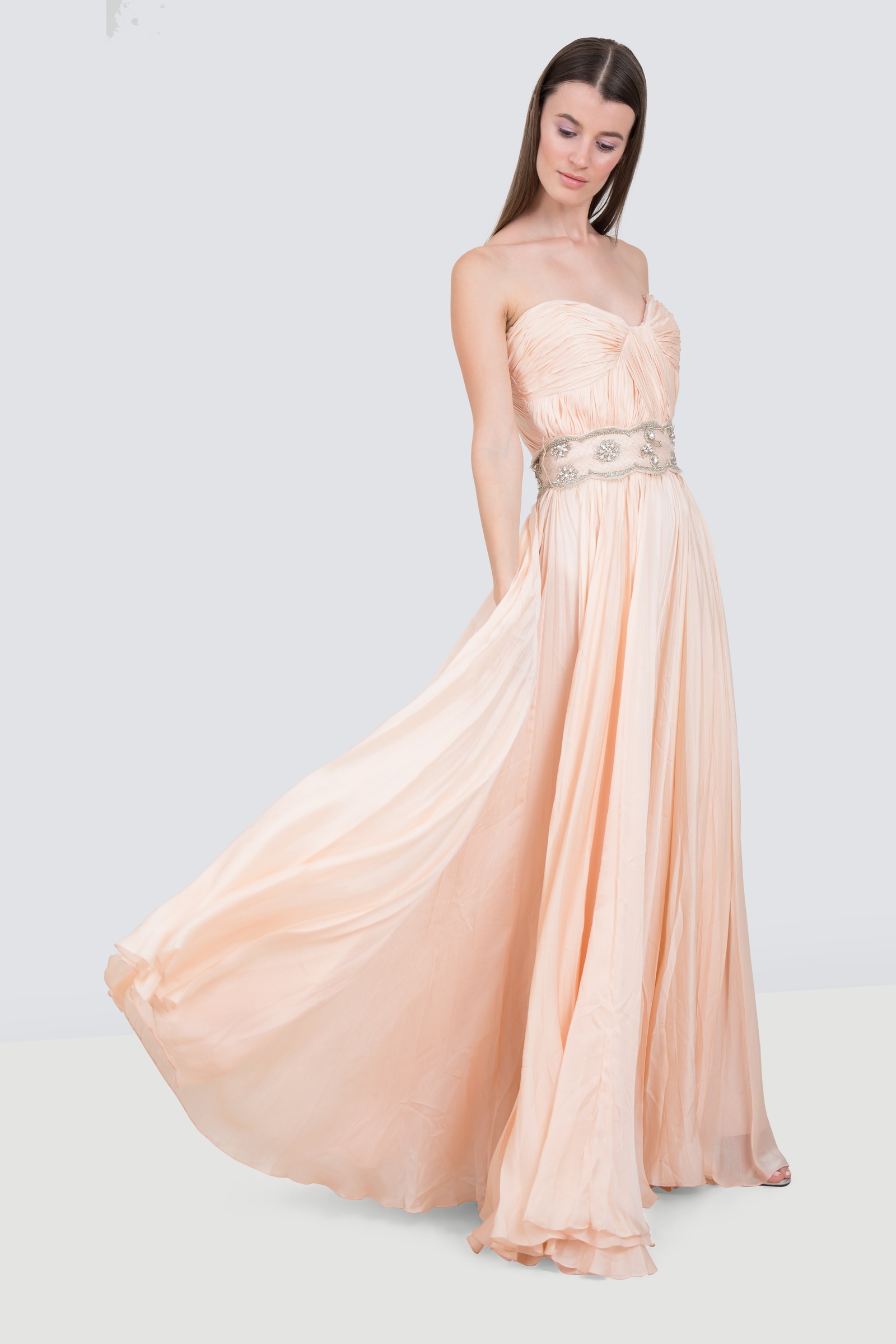 Rent lorena sarbu Dresses, Bags & Accessories - Designer-24