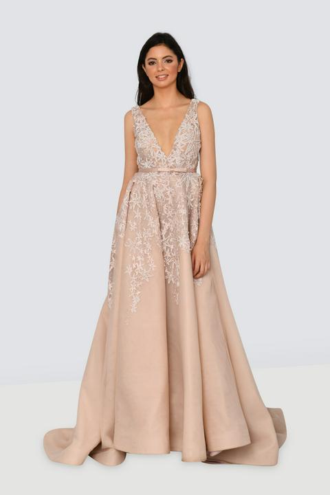 Rent Dresses By Top Designers In Lebanon Designer 24