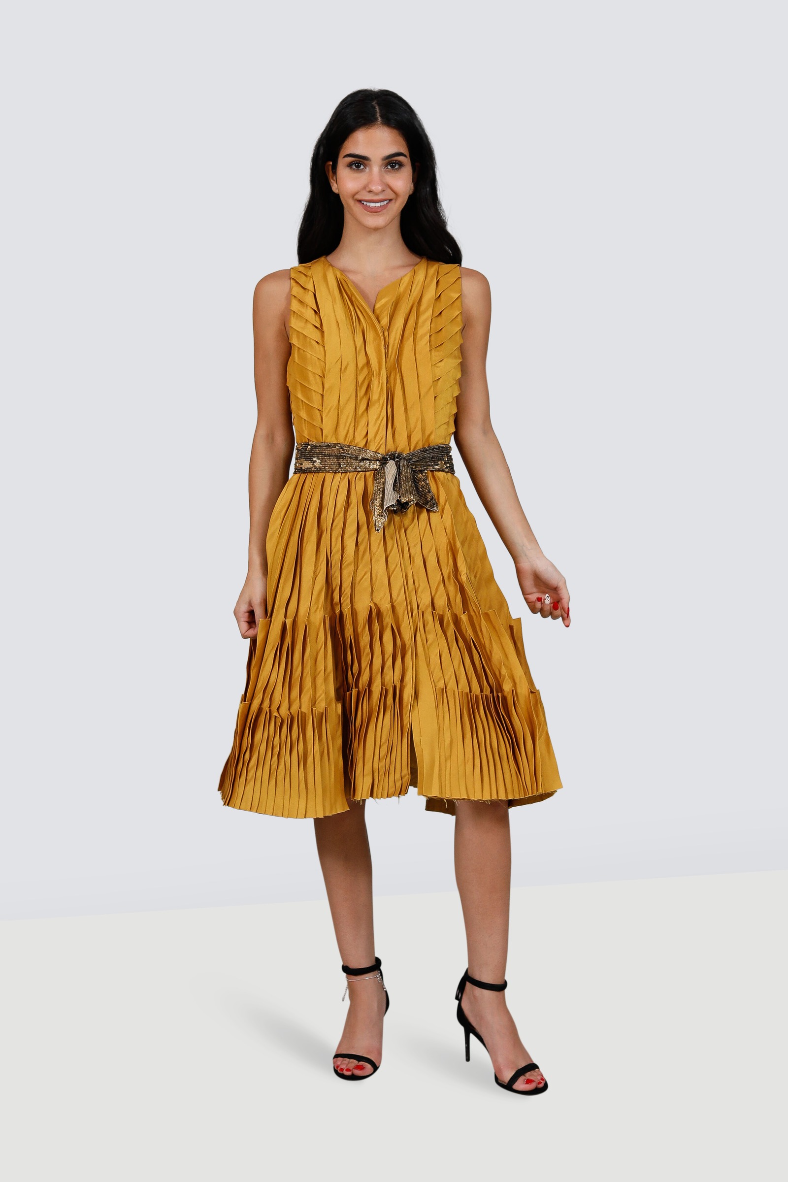 rent oscar de la renta