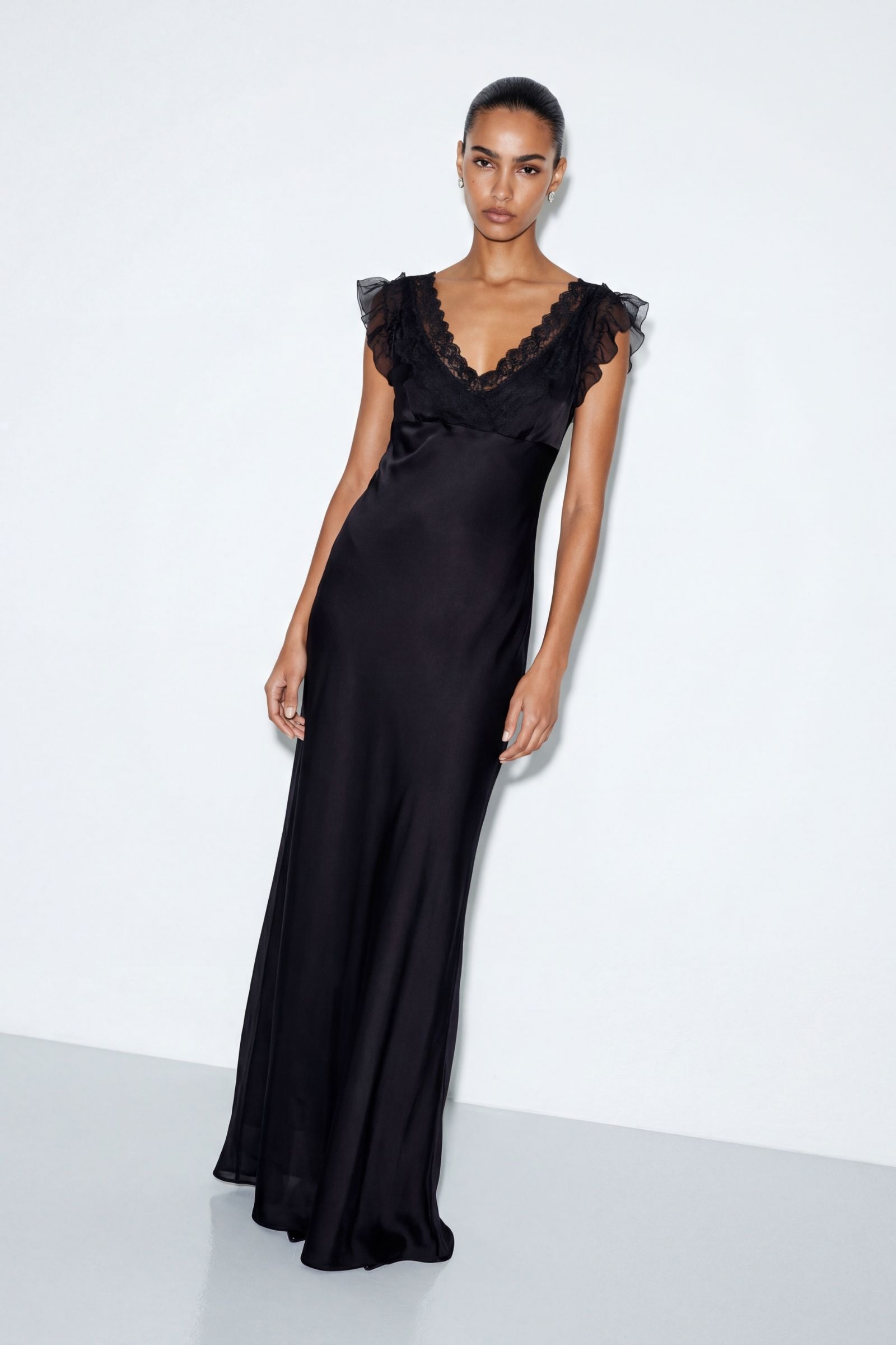 prada designer dresses I haven't been wild about too many Prada red carpet gowns of late - not a fan of MiuMiu at all