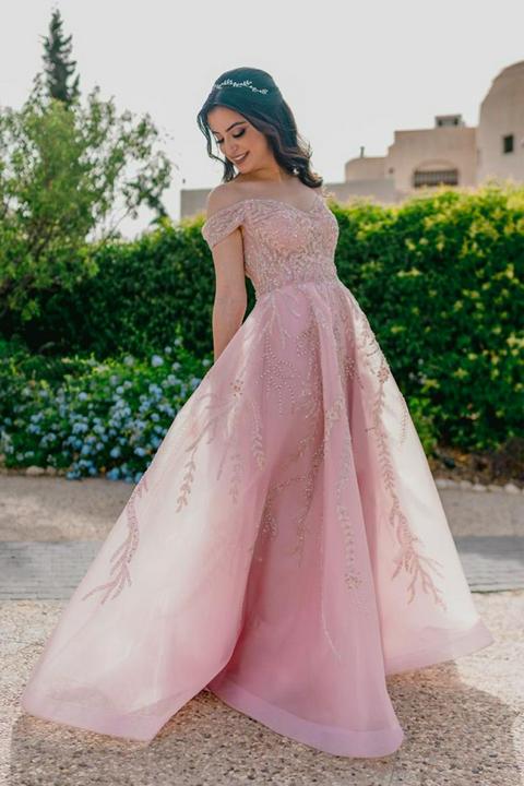 Rent ZUHAIR MURAD Sequined Sleeveless Gown in Jordan Rent ZUHAIR MURAD Sequined Sleeveless Gown in Jordan