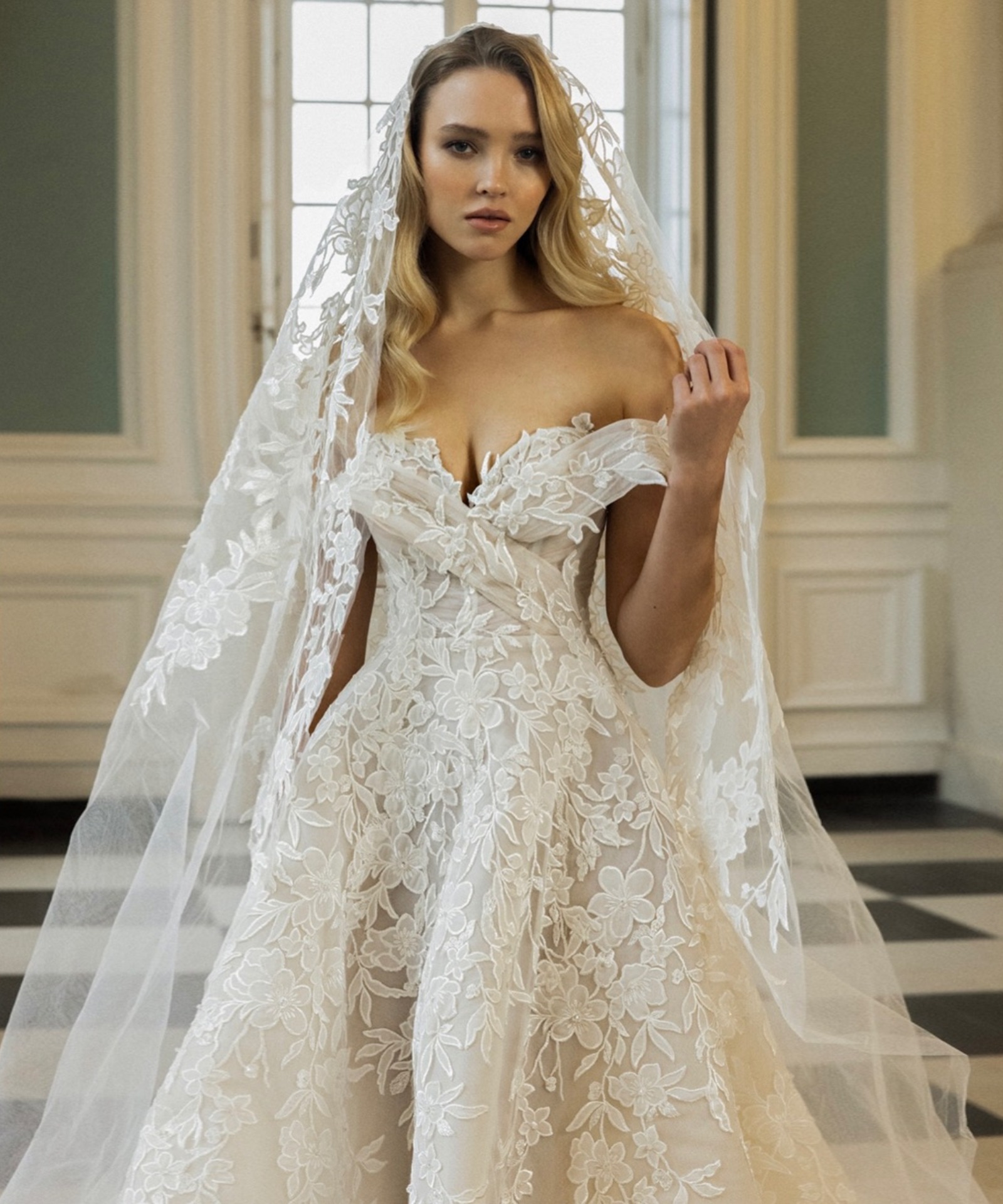 luxury wedding dresses dubai $599 Luxury Beading Dubai Wedding Dress Long Sleeves Handmade Ball Gown Bride Dress