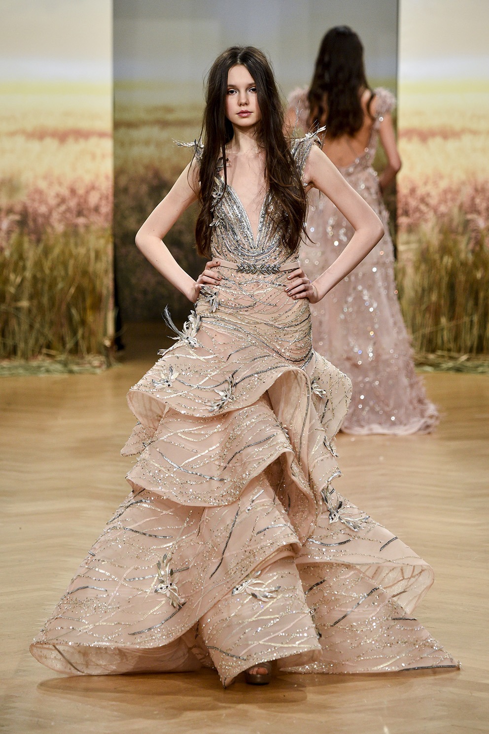 Rent dresses by Top Designers in Dubai - Designer-24 Rent dresses by Top Designers in Dubai - Designer-24